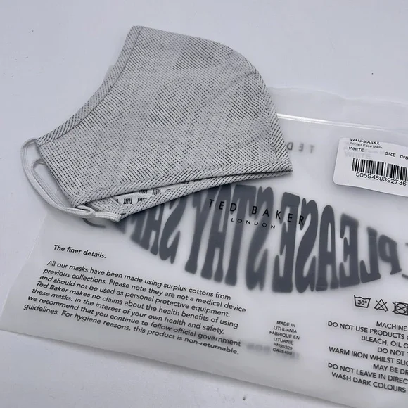 TED BAKER LONDON Reversible Reusable FACE MASK
NWT
OS - Picture 12 of 12